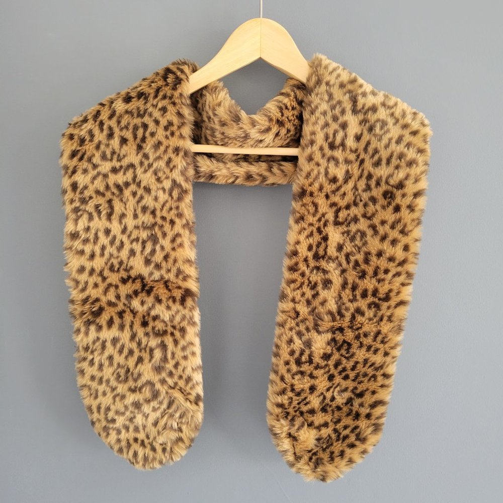 Zara Leopard Print Faux Fur Scarf in Tan and Black